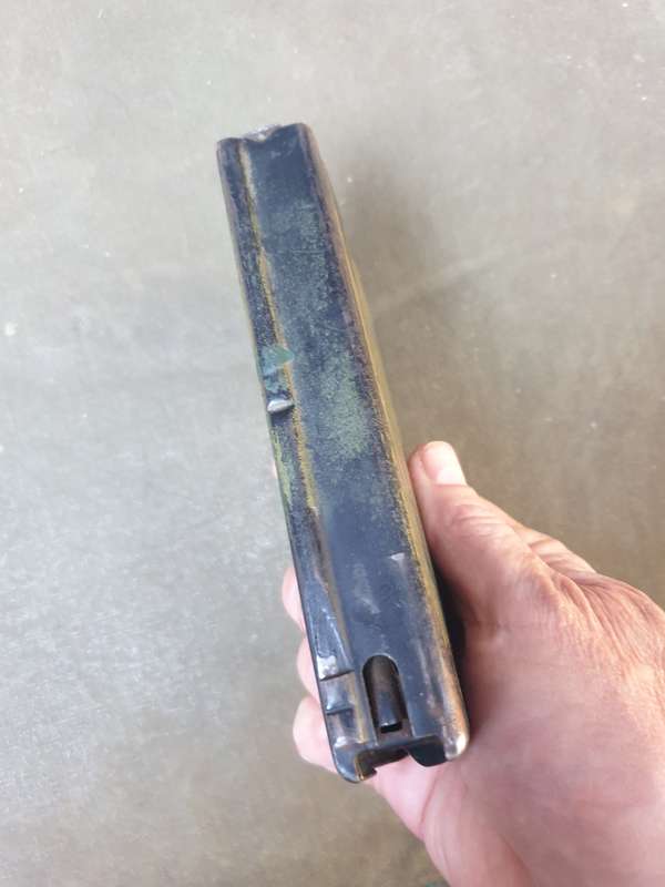 100% original Rhodesian bushwar era FN FAL original ("baby-poop") camo paint 20rd magazine dd 68 (?)