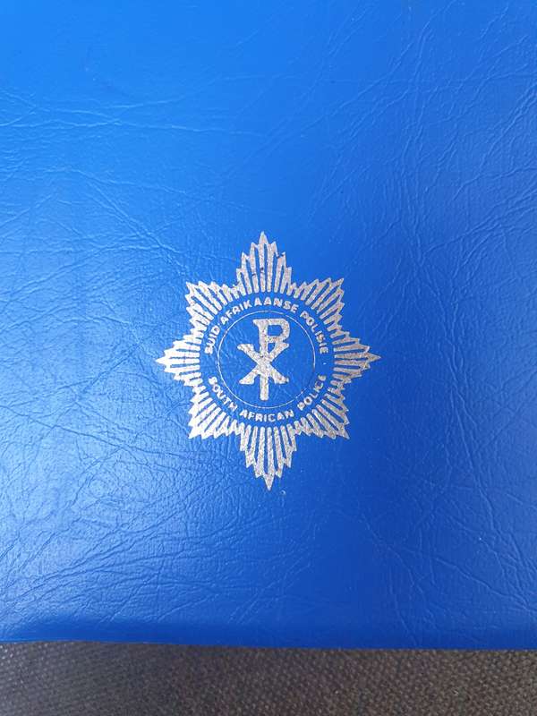 new Afrikaans 80s era SAP Police issue small blue pocket bible new testament unnamed clean & unused