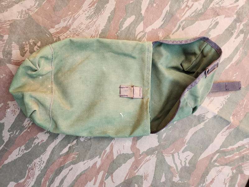 very hard to find rare & scarce 32 Bn ALICE emrald green vest single 2lt utility pouch as new piece