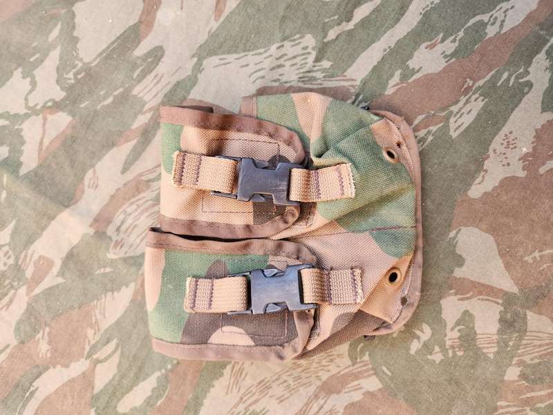 scarce double (holds 2 x m-26 grenades) flap patt 90 "cabbage patch" camo mag pouch in good used