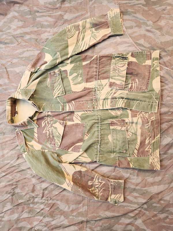 100% original Rhodesian era issue brushstroke camo bush-jacket size X-large and great clean used
