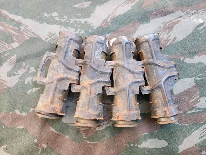 4 x EMPTY 30mm DEFA aircraft cannon shells and links (Israeli made?) as used in SAAF Mirage and othe