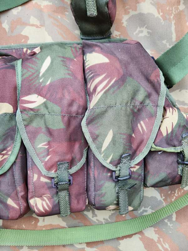 new & unused VERY scarce & rare 100% original Indian Army issue palm-frond camo 4 cell chest webbing