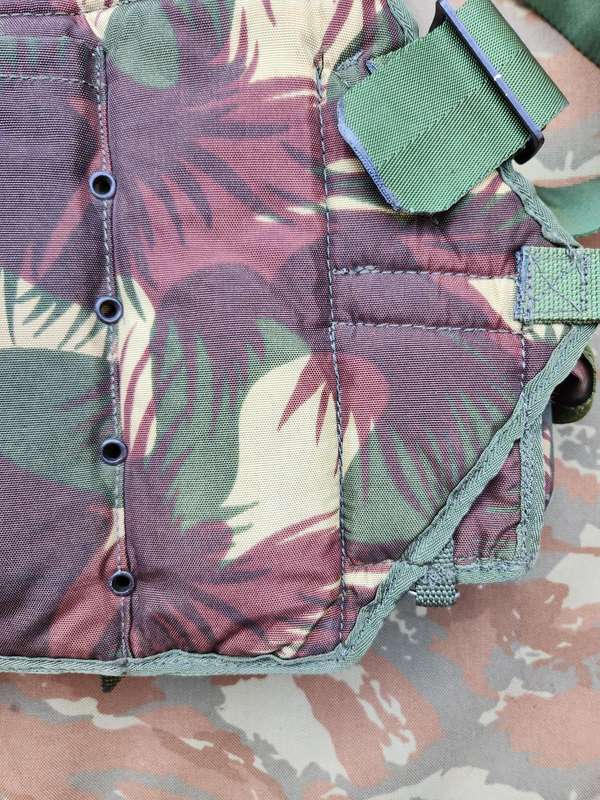 new & unused VERY scarce & rare 100% original Indian Army issue palm-frond camo 4 cell chest webbing