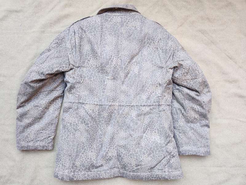 late cold war era Polish winter parka jacket size small - removable inner blanket lining - good used