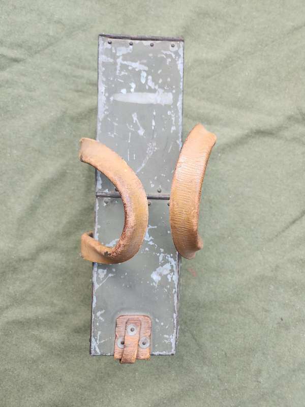 original post WW2 Vickers MMG machine gun ammo box - metal and leather - intact (see pics)