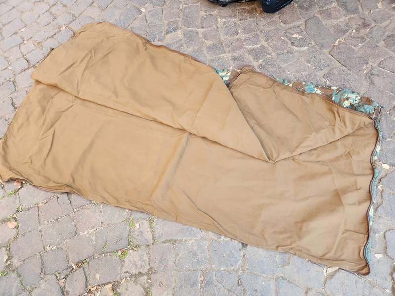 as new, clean & unused 100% original 32 Bn summer camo patt lightweight sleeping-bag (no stuff sack)