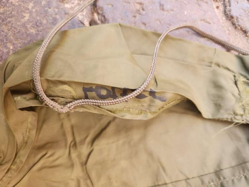 new & unused 100% original SWA/Angola bushwar period Niemoller green SA SF 7 layer silk sleeping bag