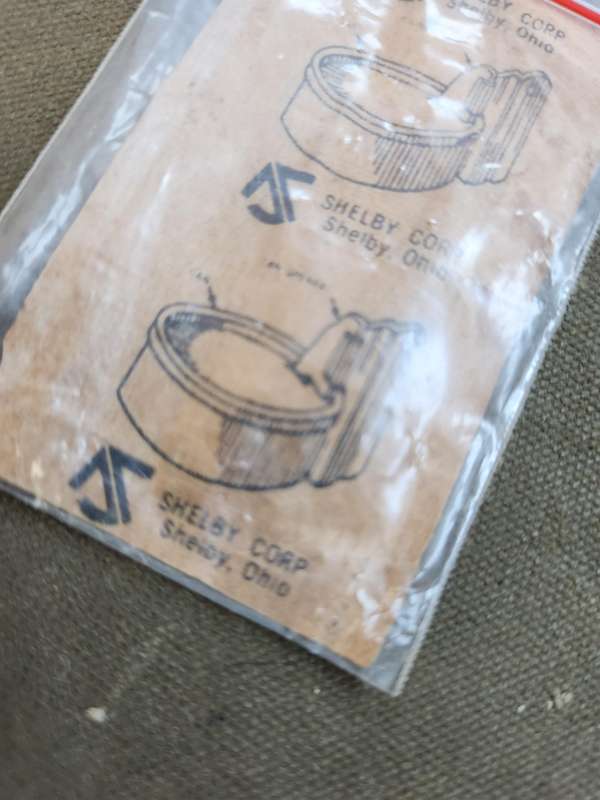 new & unused 100% original USGI type issue (Vietnam period?) p-38 type can opener in original packet