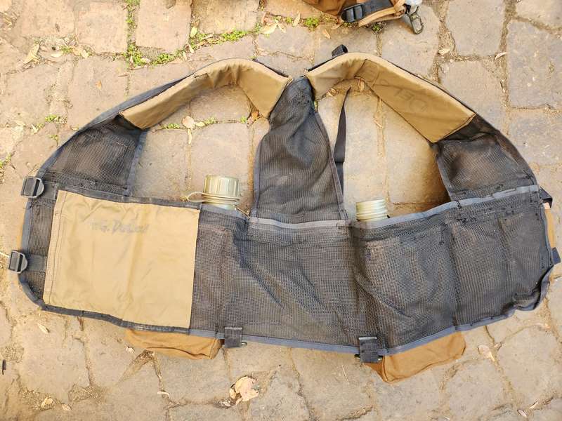 very good used condition SWATF type 1 basic light-weight patt 83 nutria battle-jacket for R1/G3 mags