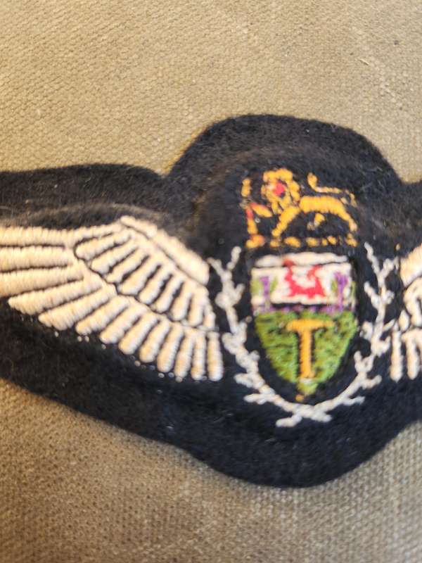 100% original full size padded Rhodesia Air Force UDI era pilot's wings - clean and no damage
