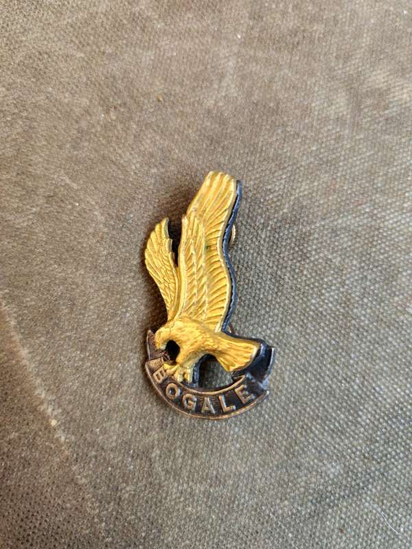 scarce original SADF era metal SA Army 118 SAI Bn beret badge