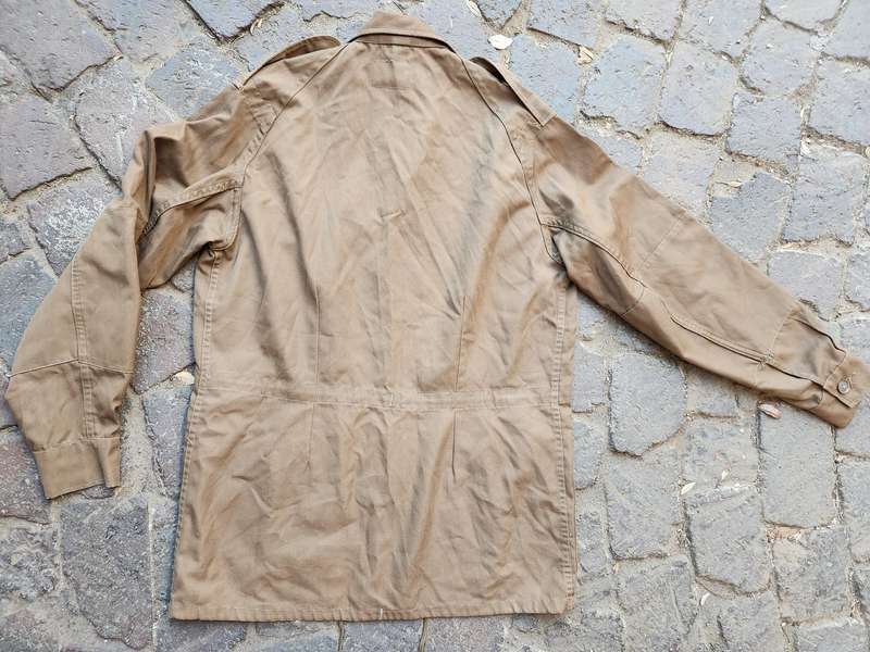 good clean used (named) SADF era SA army issue early type (slanted top pockets) nutria bush-jacket