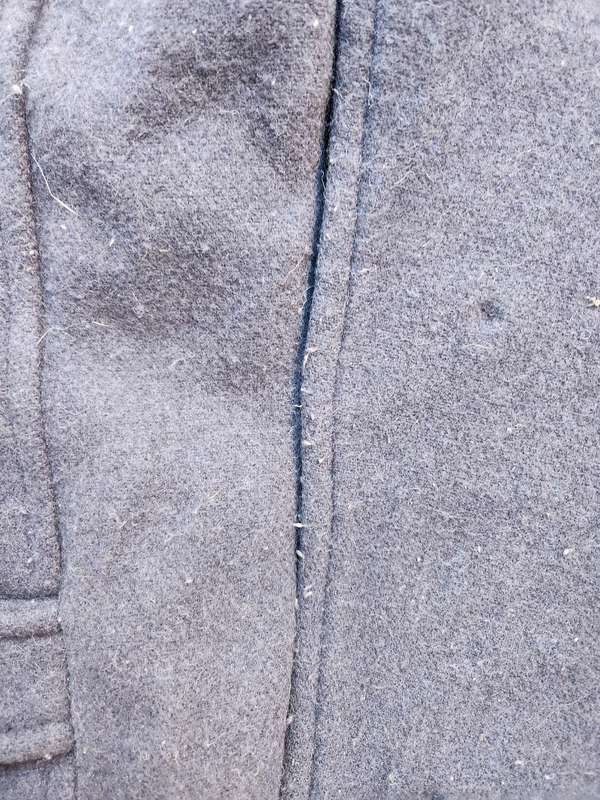 good used condition SAP era issue wool duty coat dd 1986 size SMALL and no damage