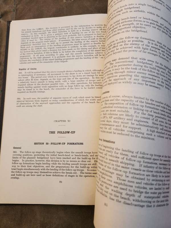 clean 1960 dated nr'ed copy of UK MoD manual titled "the manual of Combined Operations with UDF ink
