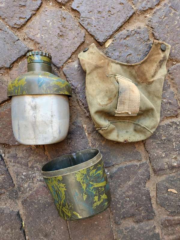 original Rhodesia bushwar era used patt 69 canteen carrier & SADF style patt 61/64 canteen (camo'ed)