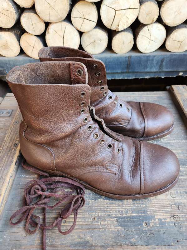 pr good clean used condition 60s era leather sole SADF issue boots size 10UK original Dri-Foot soles