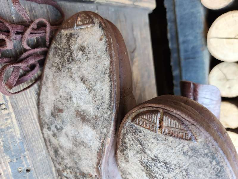 pr good clean used condition 60s era leather sole SADF issue boots size 10UK original Dri-Foot soles