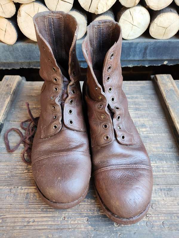 pr good clean used condition 60s era leather sole SADF issue boots size 10UK original Dri-Foot soles