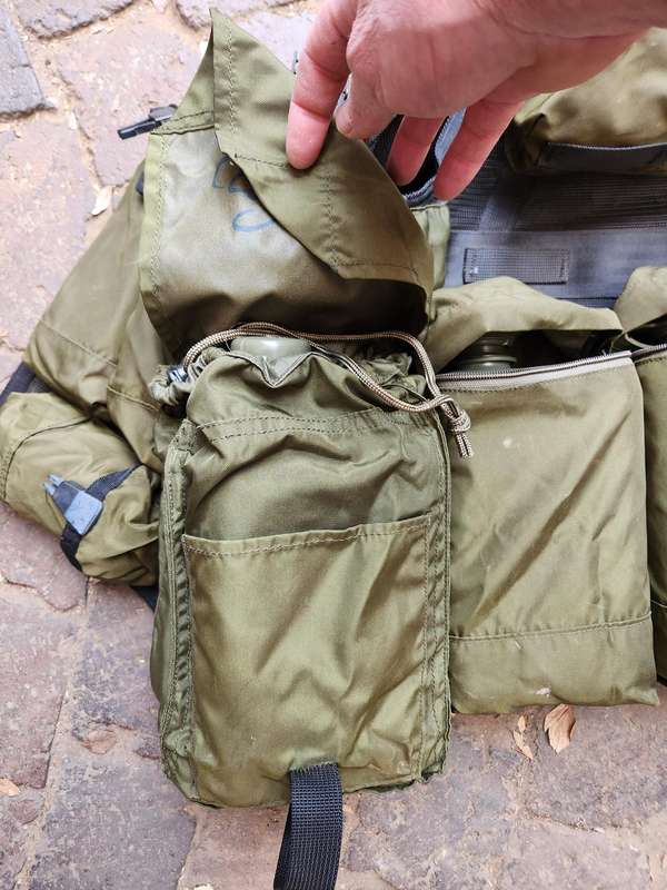 original Niemoller olive green Recce hot-extraction assault vest (fits large-XL) good used condition