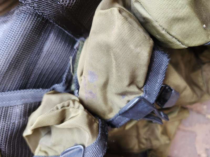 original Niemoller olive green Recce hot-extraction assault vest (fits large-XL) good used condition