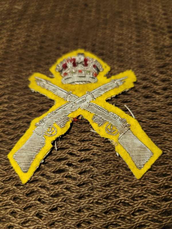 100% original British turn-of-the-century bullion sleeve badge (Light Infantry) for best Regt. shot