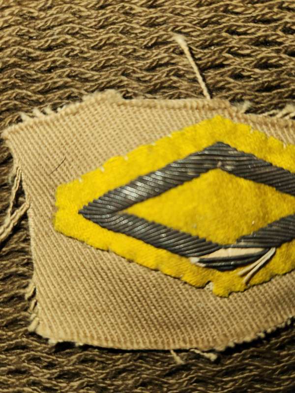 100% original Brit turn-of-the-century bullion sleeve badge (Light Infantry) for training excellence