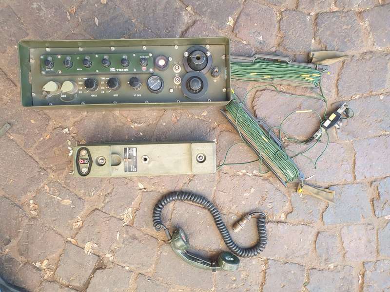 original SADF/Rhod era's used bushwar period TR-48 HF radio with handset, batt box & antennae as per