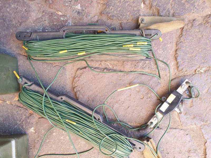 original SADF/Rhod era's used bushwar period TR-48 HF radio with handset, batt box & antennae as per