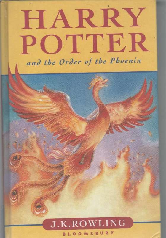 HARRY POTTER AND THE ORDER OF THE PHOENIX - J K ROWLING (1 ST PUBLISHED 2003)