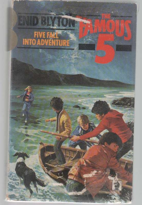 THE FAMOUS FIVE: FIVE FALL INTO ADVENTURE - ENID BLYTON (24 TH IMPRESSION 1986)