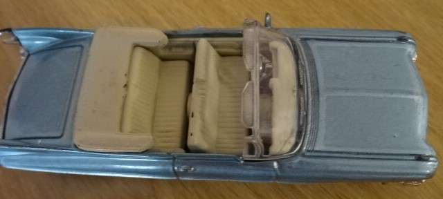 1959 BLUE CADILAC SERIES 62 UNDER LICENCE (1,43 - 2000 MADE IN CHINA)