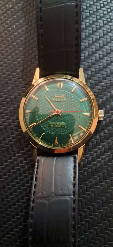 HMT Sona Para shock 17 Jewels mechanical watch