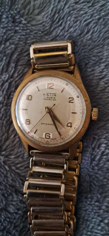 Vintage Astin Mechanical Watch