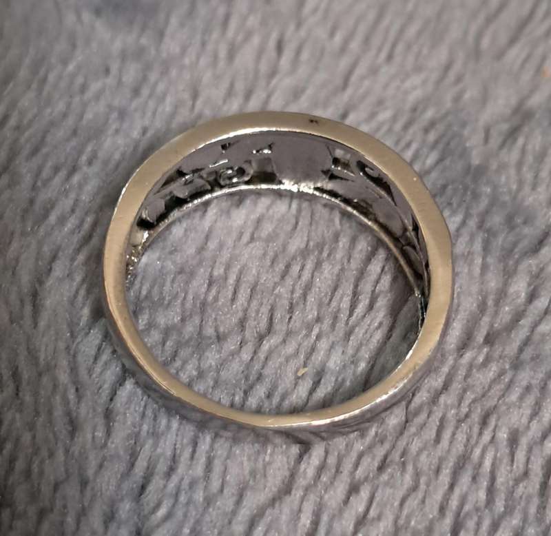 Sterling Silver Vintage / Victorian Style Synthetic Opel Ring