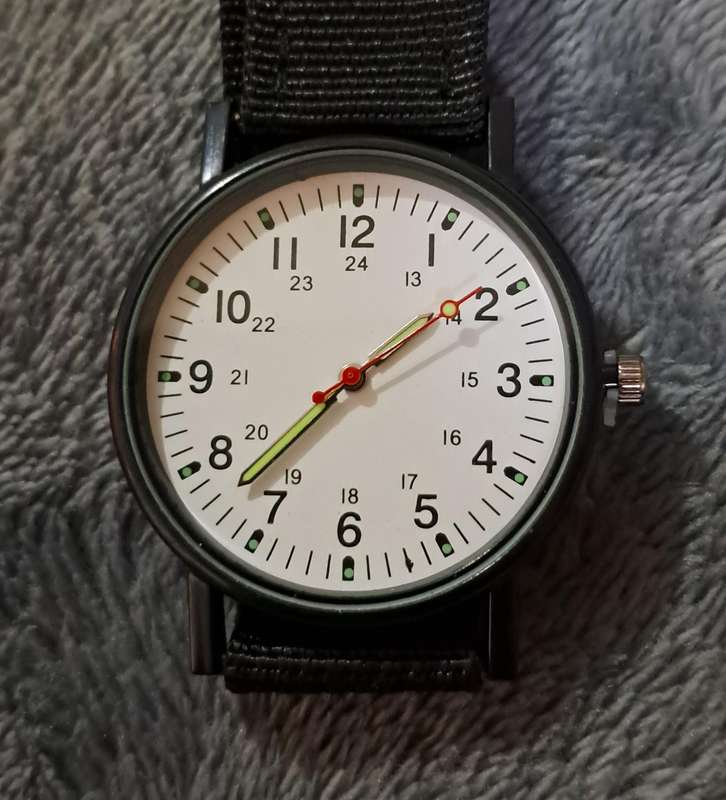 Nylon Strap Quartz watch