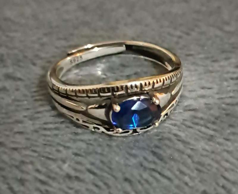 Adjustable Sterling Silver Ring Artificial Zirconia