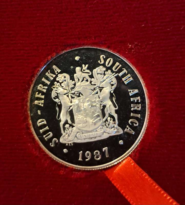 1987 Silver 1 Rand Proof Red Box