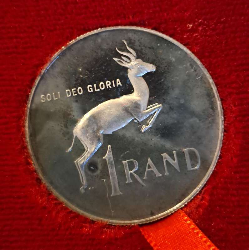 1987 Silver 1 Rand Proof Red Box