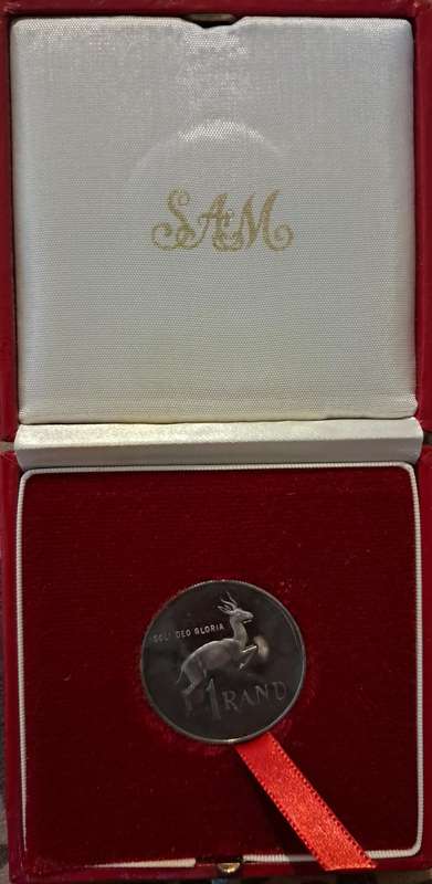 1987 Silver 1 Rand Proof Red Box