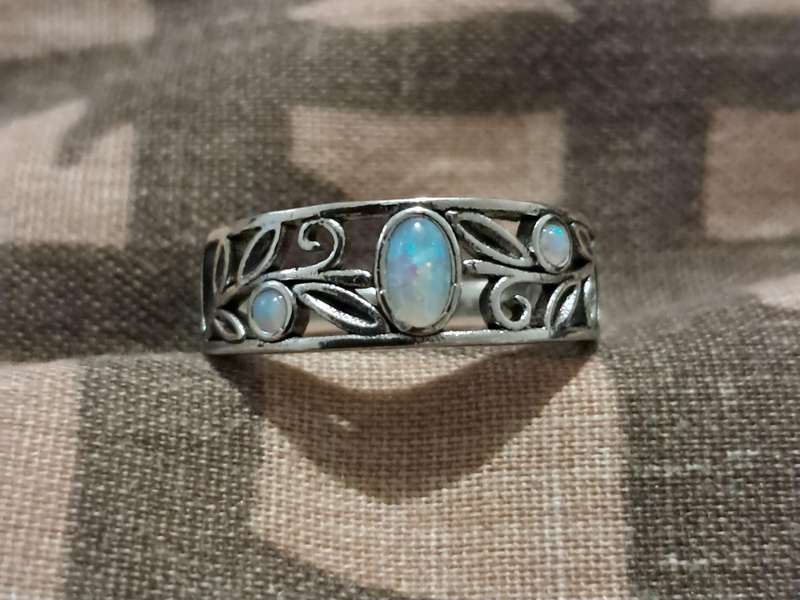 Sterling Silver Synthetic Opel Size 7 Ring 3g