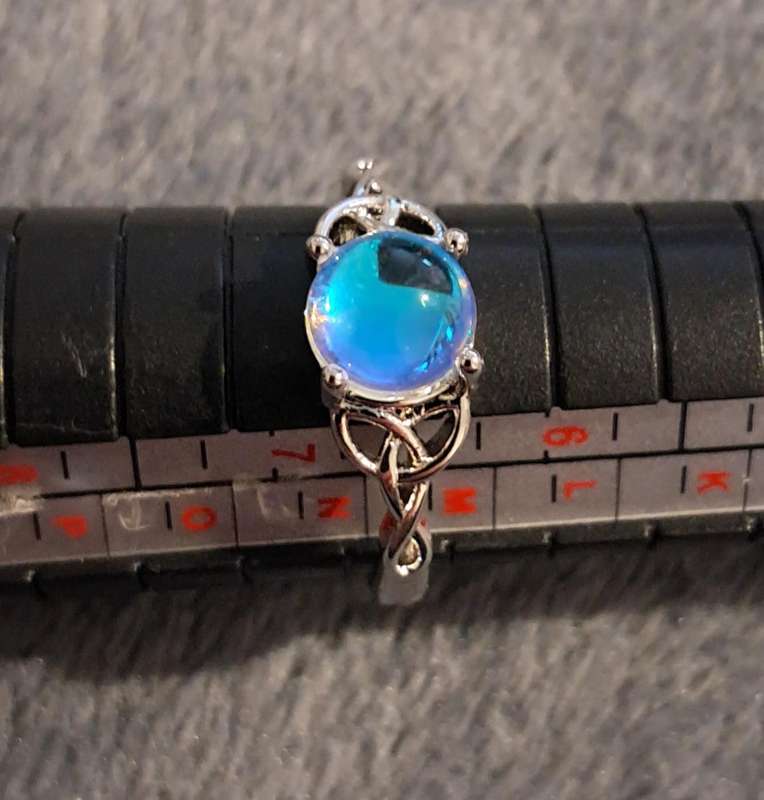 Sterling Silver Moonstone Ring Size 7