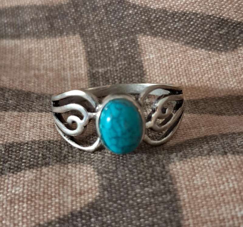 Stone Ring Silver Plated Size 6