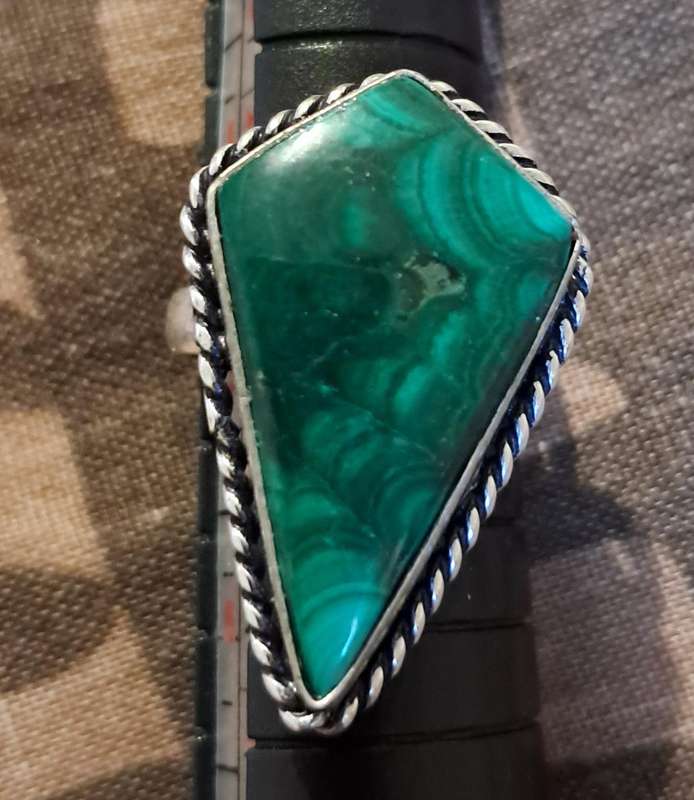 Natural Stone Adjustable Silver Plated Ring Green