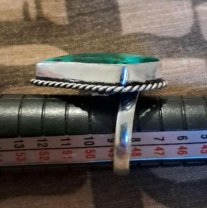 Natural Stone Adjustable Silver Plated Ring Green