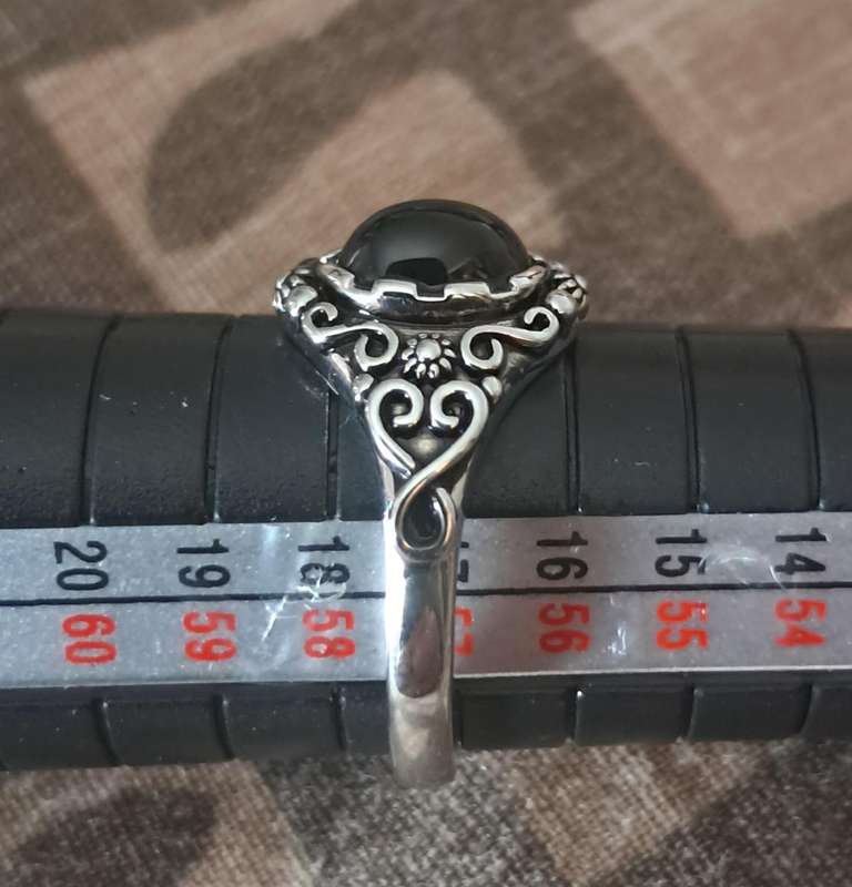 Silver Plated Bohemian Style Black Agate Size 8