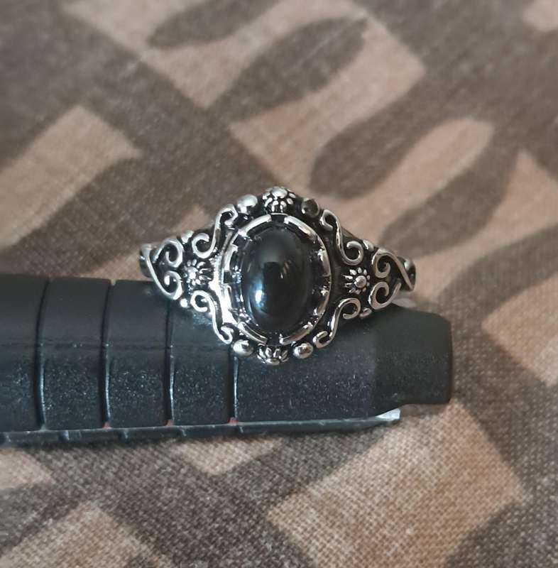 Silver Plated Bohemian Style Black Agate Size 8