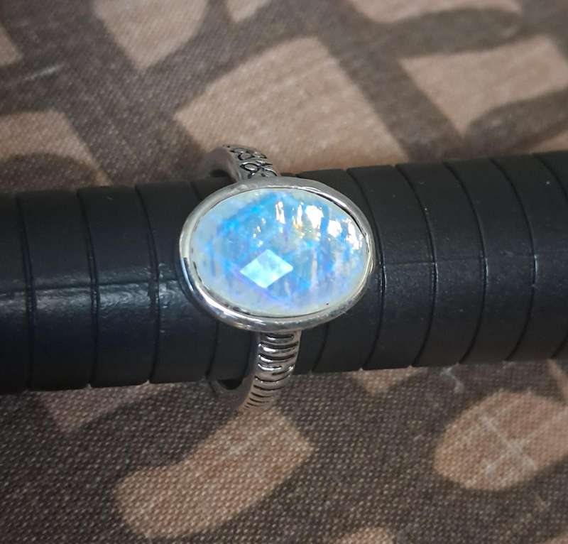 Platinum Plated Ring Size 8