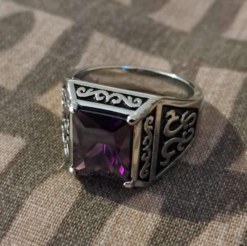 Synthetic Zirconia Silver Plated Ring Size 7