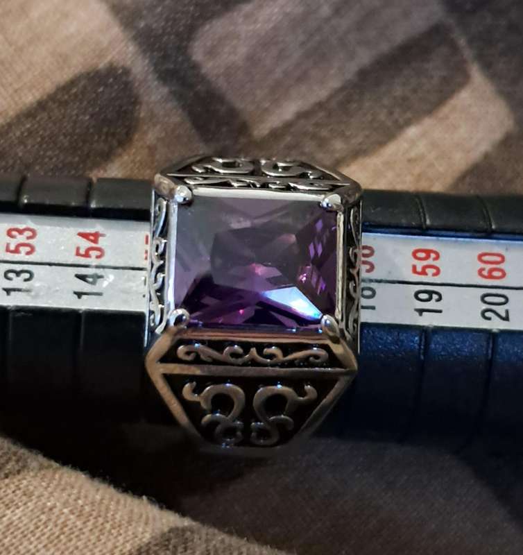 Silver Plated Ring Synthetic Zirconia Size 8